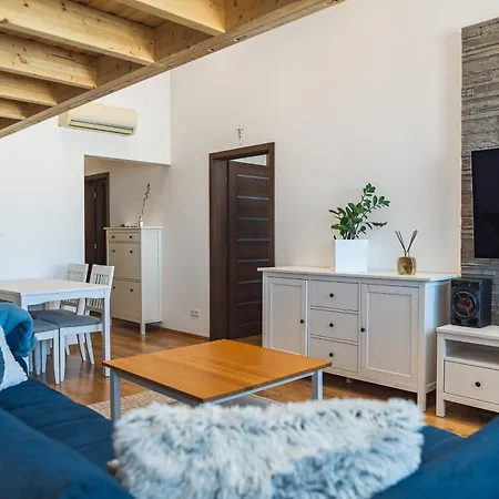 Sky View Family Апартаменты *