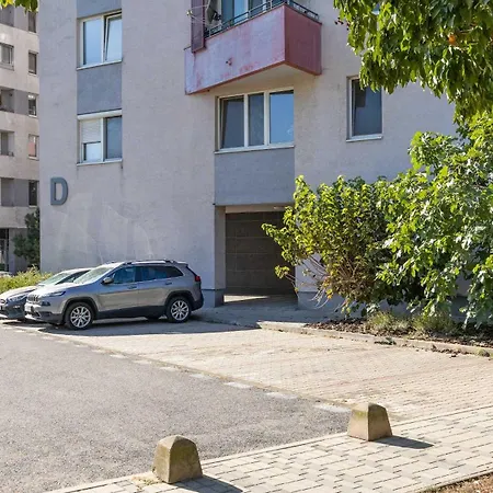 Sky View Family * 브라티슬라바